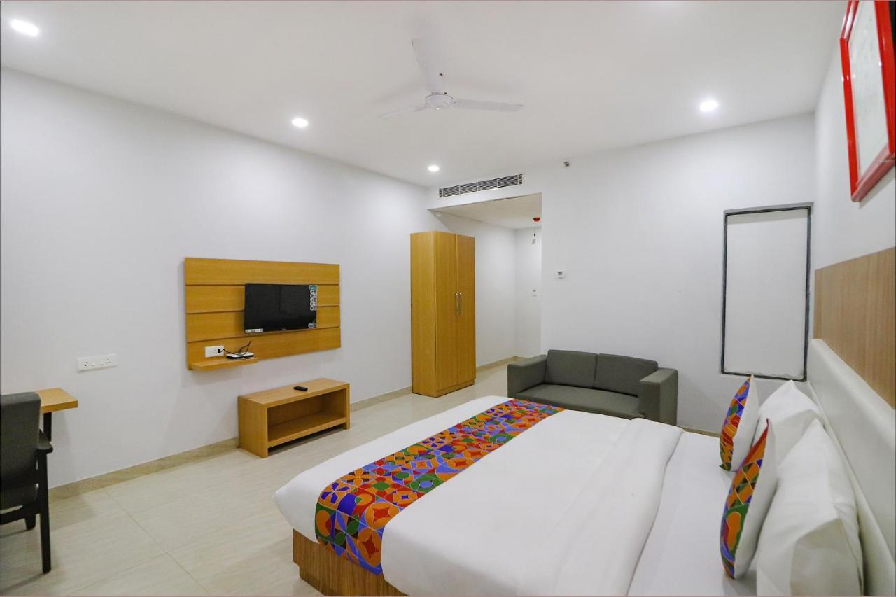 Fabhotel Premium Kashi Varanasi Exterior photo
