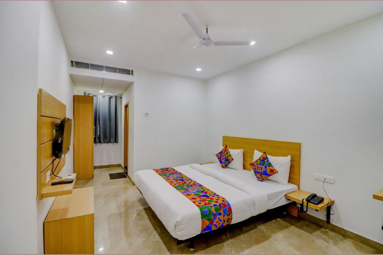 Fabhotel Premium Kashi Varanasi Exterior photo